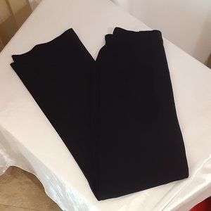 Chico’s Easywear Flawless Flat Front Black Pants Size 0 Short/Small